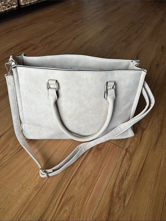 Target Handbags - Target Cream Structured Shoulder Tote